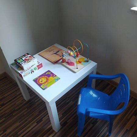 Apartament Przy Fontannie Neptuna Gdaňsk Exteriér fotografie
