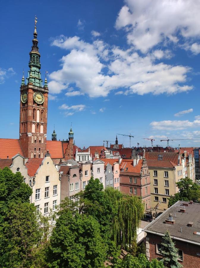 Apartament Przy Fontannie Neptuna Gdaňsk Exteriér fotografie